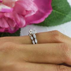 3/4 カラット ハロ ウェディング セット ヴィンテージ ブライダル リング ダイヤモンド類似石 3/4 ctw Halo Wedding Set, Vintage Bridal Rings, Man Made Diamond Simulants 3