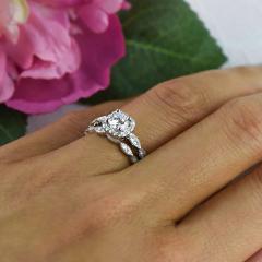 3/4 カラット ハロ ウェディング セット ヴィンテージ ブライダル リング ダイヤモンド類似石 3/4 ctw Halo Wedding Set, Vintage Bridal Rings, Man Made Diamond Simulants 2